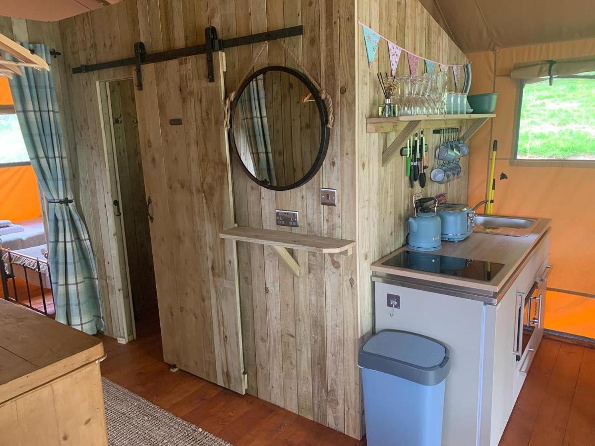 Mountain View Safari Tent With Hot Tub In The Heart Of Snowdonia Dolgellau Εξωτερικό φωτογραφία