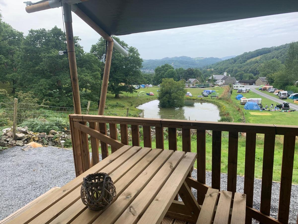 Mountain View Safari Tent With Hot Tub In The Heart Of Snowdonia Dolgellau Εξωτερικό φωτογραφία