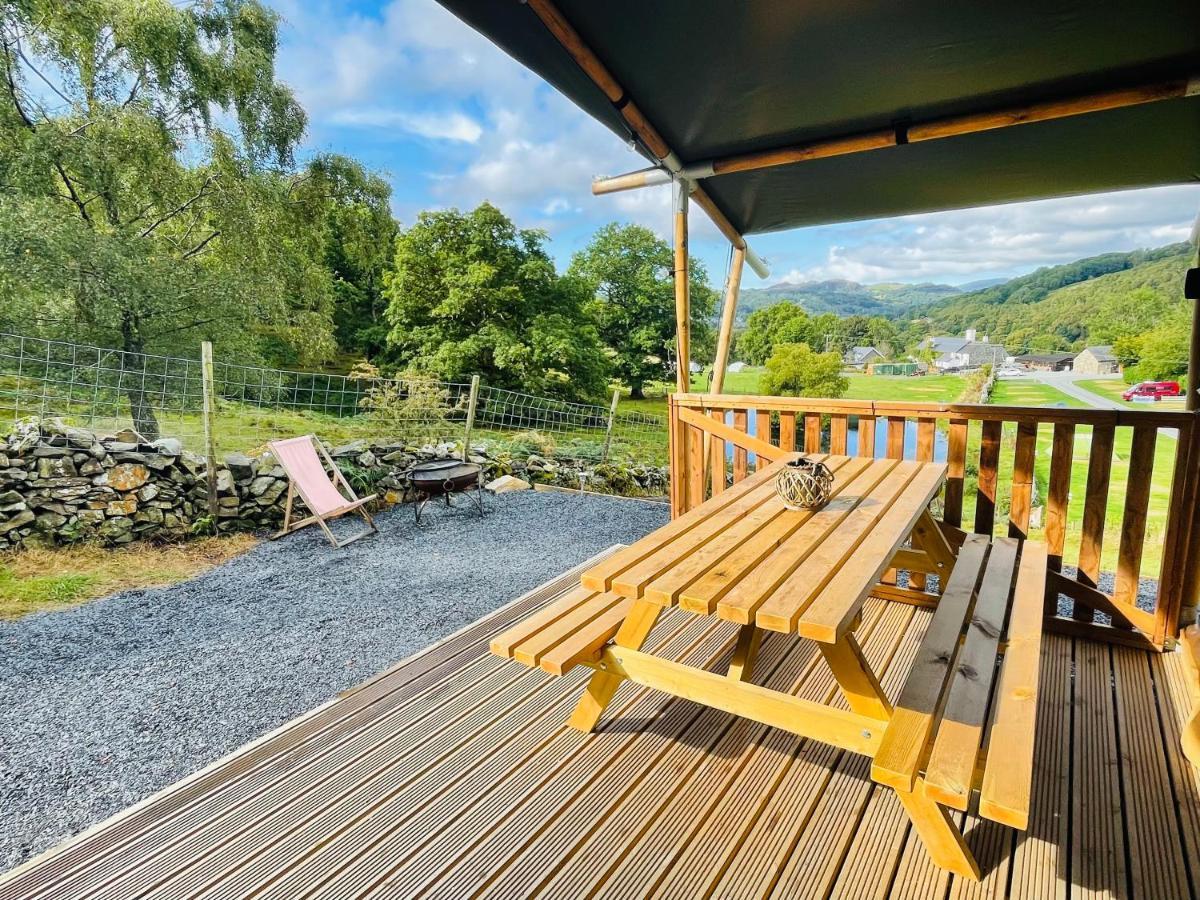 Mountain View Safari Tent With Hot Tub In The Heart Of Snowdonia Dolgellau Εξωτερικό φωτογραφία
